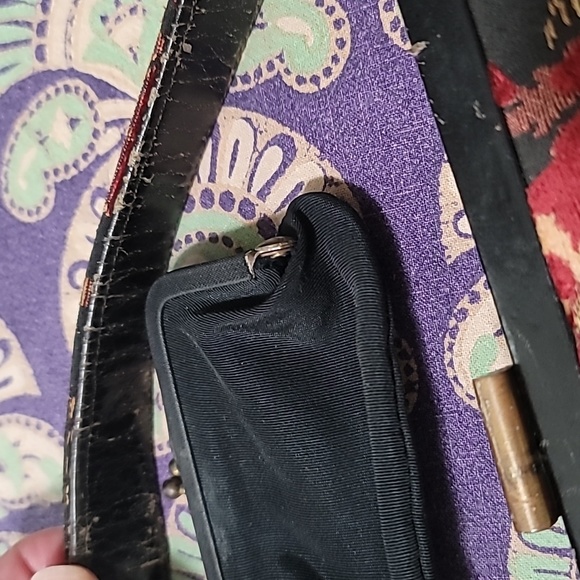 Antique Saks Fifth Avenue Structured Carpet Handbag with Original Coin Purse - Picture 11 of 16